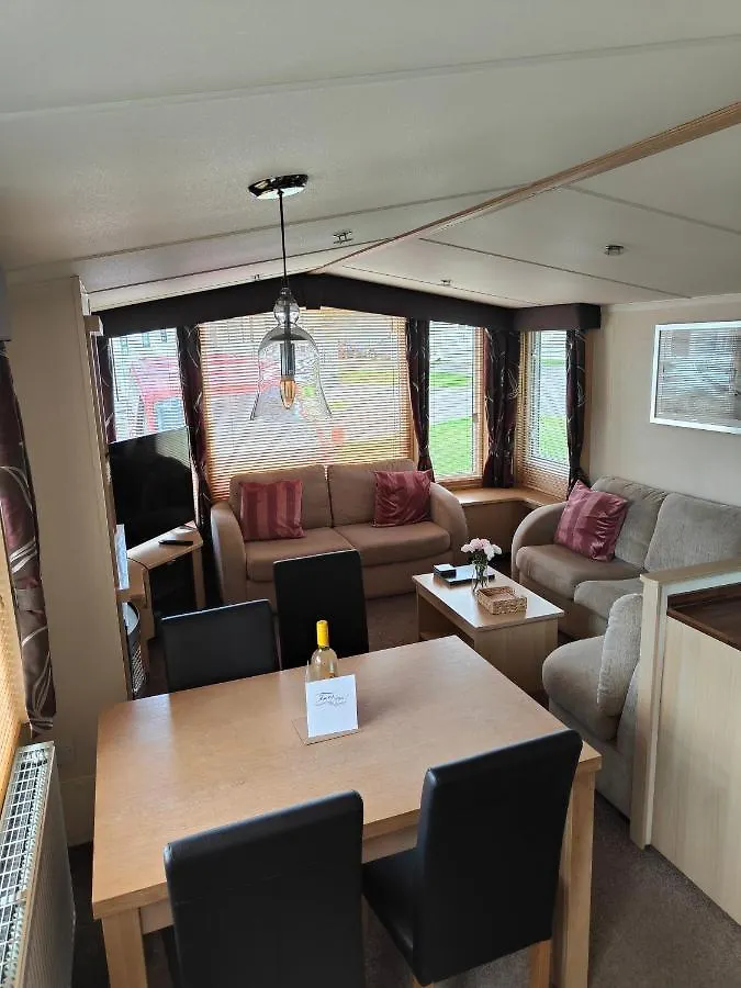 Holiday park Holiday Home Sleeps Six Saint Leonards