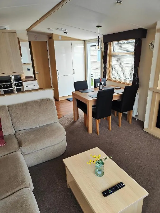 Holiday Home Sleeps Six Saint Leonards United Kingdom